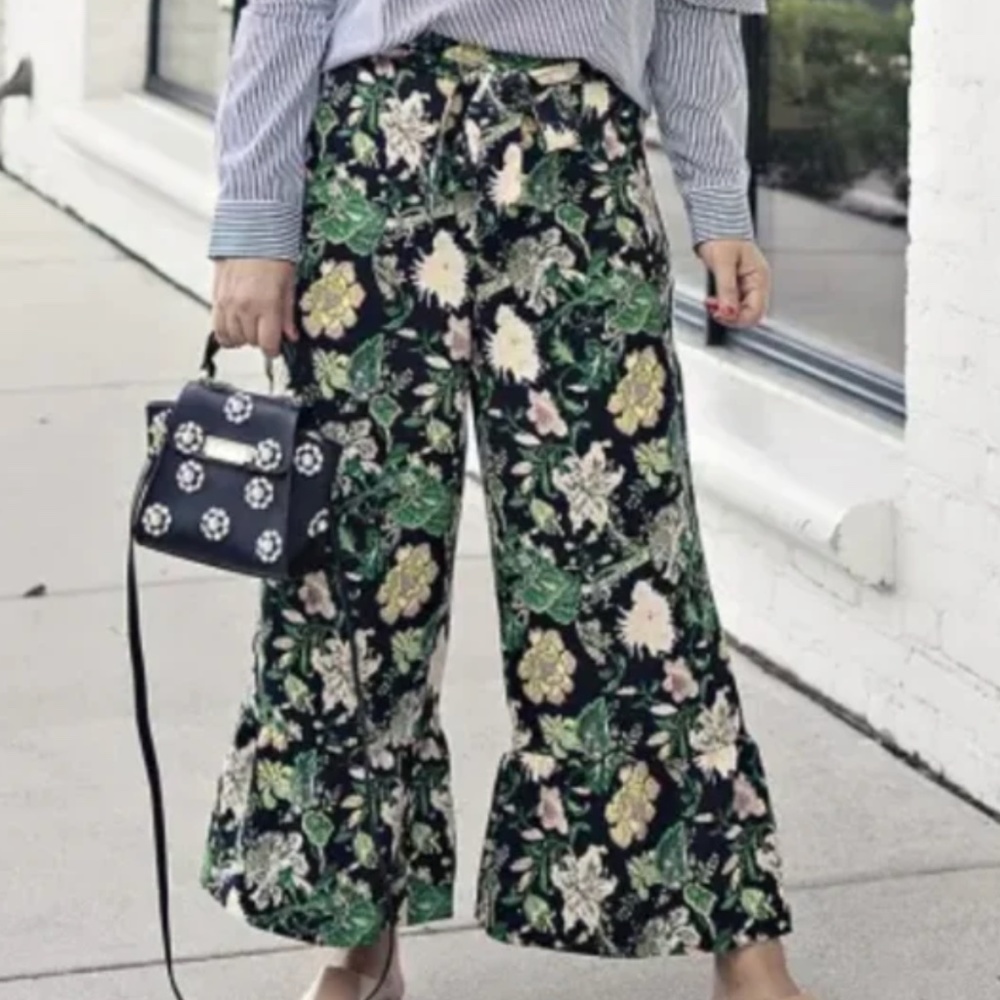 Club Monaco Floral Culottes